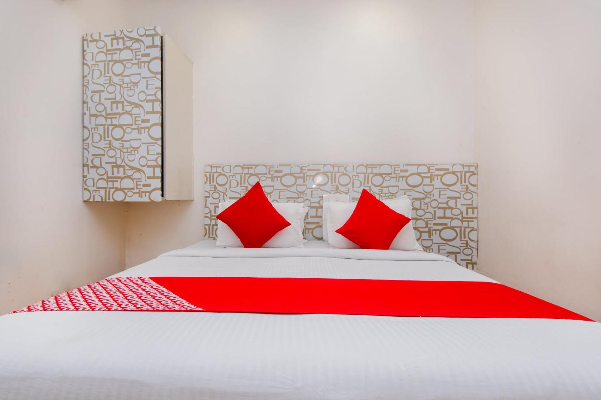 Hotel O Blue Pearl Residency Near Chhatrapati Shivaji International Airport Мумбаї Екстер'єр фото