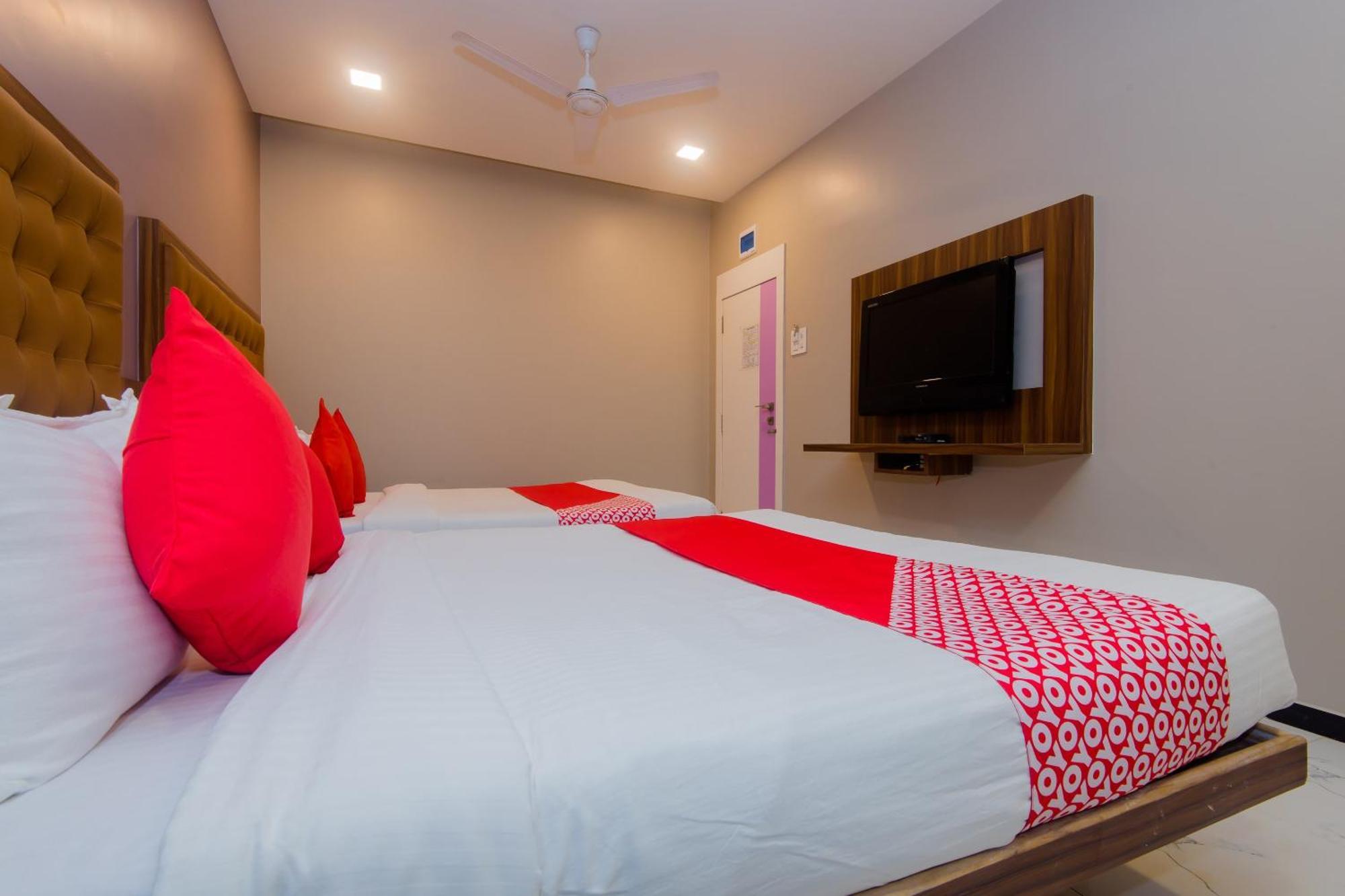 Hotel O Blue Pearl Residency Near Chhatrapati Shivaji International Airport Мумбаї Екстер'єр фото