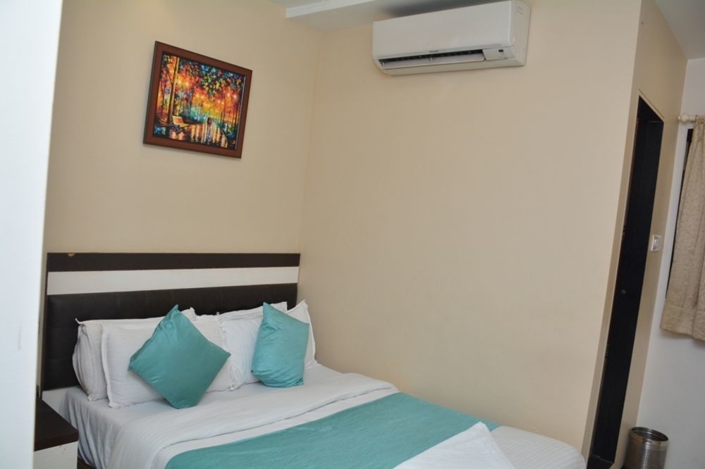 Hotel O Blue Pearl Residency Near Chhatrapati Shivaji International Airport Мумбаї Екстер'єр фото