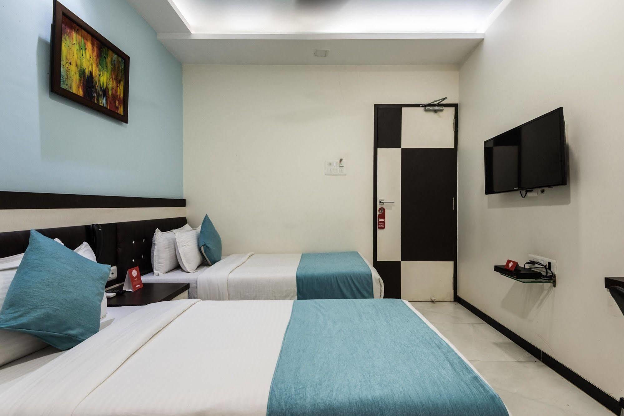 Hotel O Blue Pearl Residency Near Chhatrapati Shivaji International Airport Мумбаї Екстер'єр фото