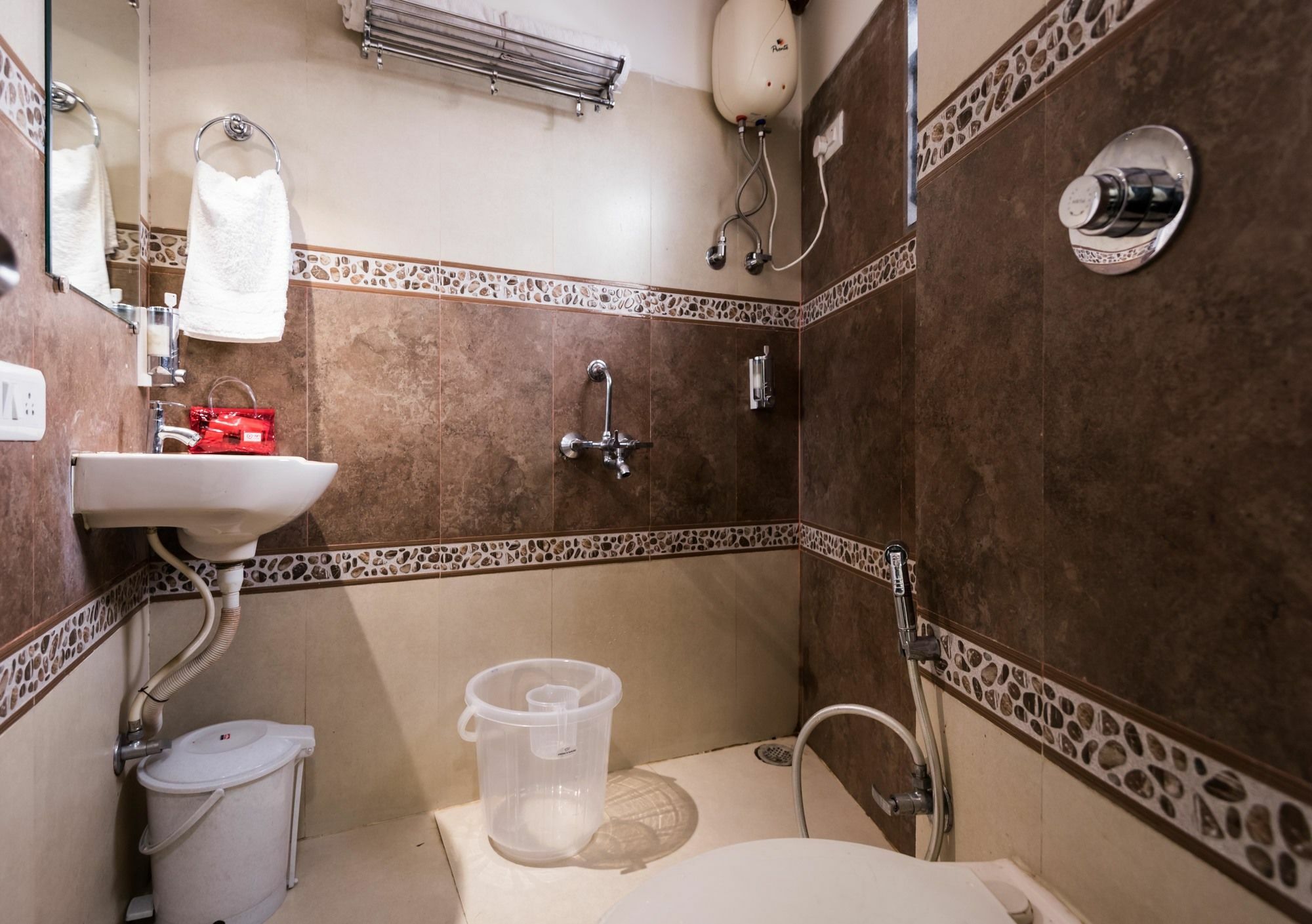 Hotel O Blue Pearl Residency Near Chhatrapati Shivaji International Airport Мумбаї Екстер'єр фото